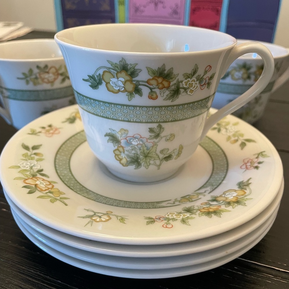 Royal Doulton Tonkin Tea Cup and Saucer 4 sets
